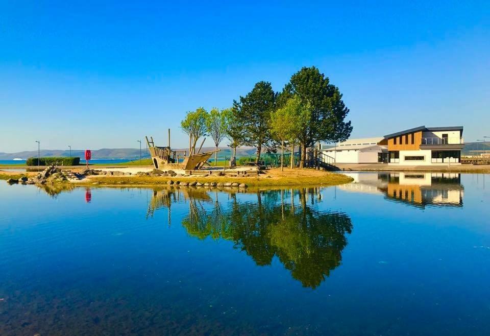 Lodge Cabin With Fabulous Views - Farm Holiday Stranraer Ngoại thất bức ảnh